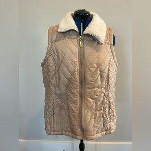 Denim & co puffy tan vest with furry lining. Size L. Very soft and warm.